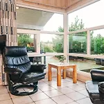 5 Star Holiday Home In Henne Henne Strand