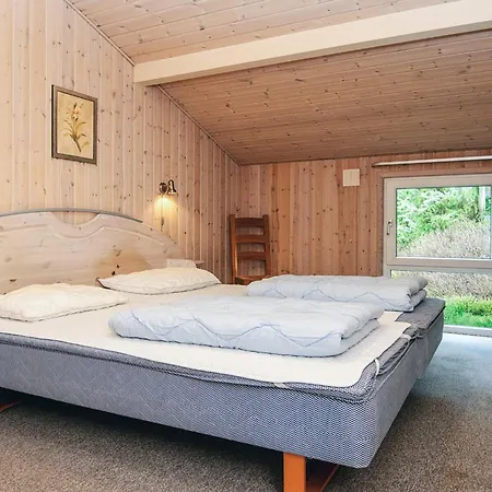 6 Person Holiday Home In Henne Holiday home Henne Strand