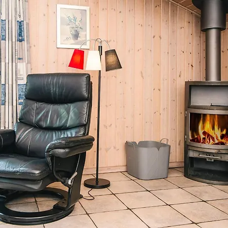 6 Person Holiday Home In Henne Holiday home Henne Strand