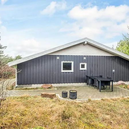 Secluded Retreat By Lyngbo Heath - By Traum *