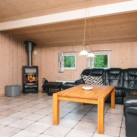 בית נופש Secluded Retreat By Lyngbo Heath - By Traum *