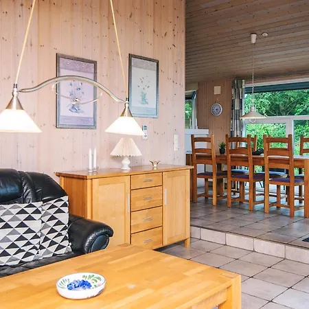 בית נופש Secluded Retreat By Lyngbo Heath - By Traum *