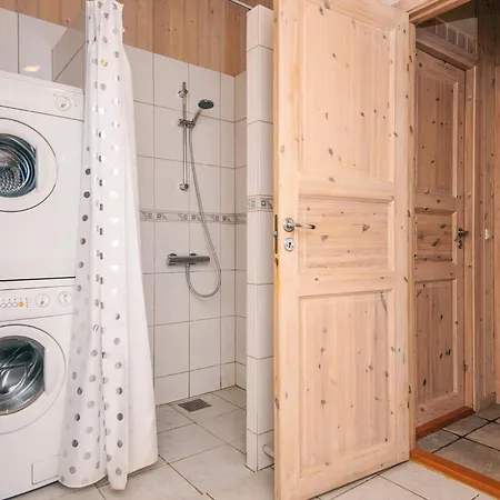 Semesterbostad 5 Star Holiday Home In Henne *
