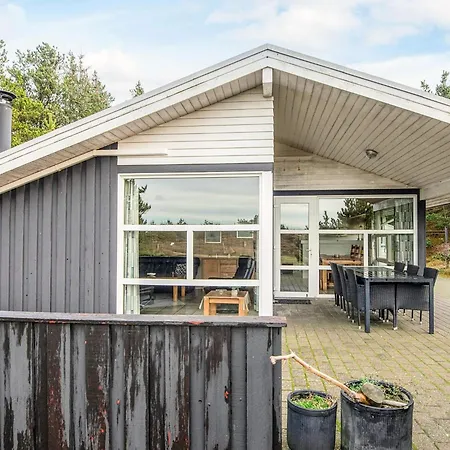 5 Star Holiday Home In Henne Henne Strand