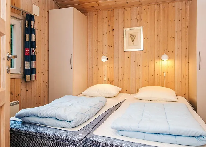 Secluded Retreat By Lyngbo Heath - By Traum *